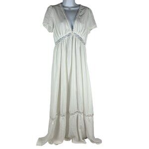 Elegant Shein White Maxi Gown With Lace Trim And V-Neckline - Size M